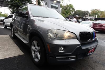 2010 BMW X5 xDrive30i - Photo 3 - Newark, NJ 07104