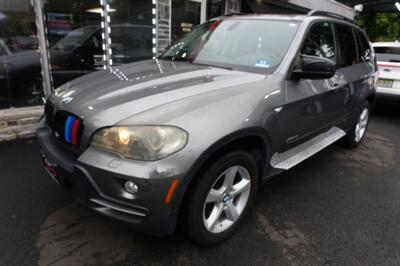 2010 BMW X5 xDrive30i - Photo 1 - Newark, NJ 07104