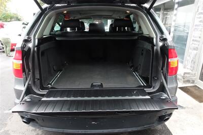 2010 BMW X5 xDrive30i - Photo 21 - Newark, NJ 07104