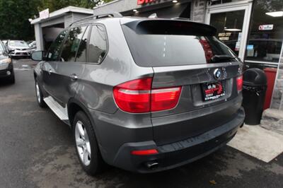 2010 BMW X5 xDrive30i - Photo 6 - Newark, NJ 07104