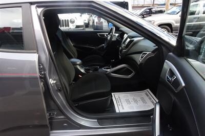 2016 Hyundai VELOSTER   - Photo 13 - Newark, NJ 07104