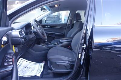 2016 Kia Sorento LX V6   - Photo 9 - Newark, NJ 07104