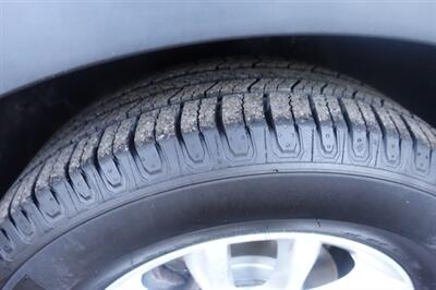 2016 Kia Sorento LX V6   - Photo 24 - Newark, NJ 07104