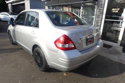 2007 Nissan Versa 1.8 S   - Photo 6 - Newark, NJ 07104