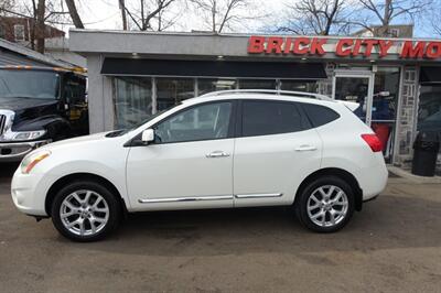 2013 Nissan Rogue S - Photo 9 - Newark, NJ 07104