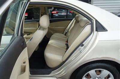 2009 Hyundai SONATA Limited   - Photo 11 - Newark, NJ 07104