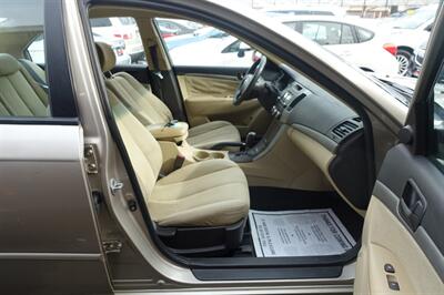 2009 Hyundai SONATA Limited   - Photo 14 - Newark, NJ 07104