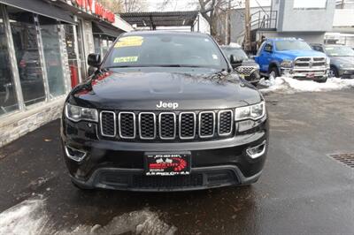 2020 Jeep Grand Cherokee Laredo   - Photo 2 - Newark, NJ 07104