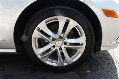 2010 Mercedes-Benz E 350 Luxury   - Photo 22 - Newark, NJ 07104
