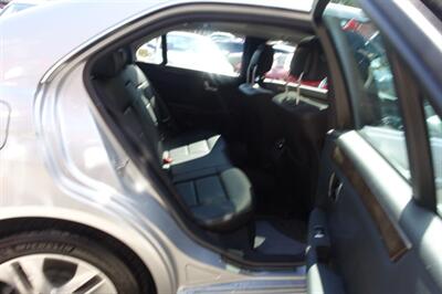 2010 Mercedes-Benz E 350 Luxury   - Photo 16 - Newark, NJ 07104