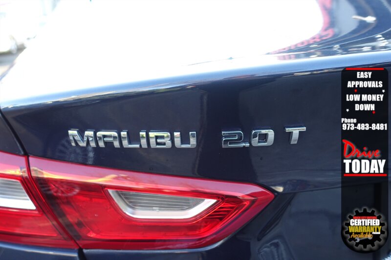 2016 Chevrolet Malibu LT photo