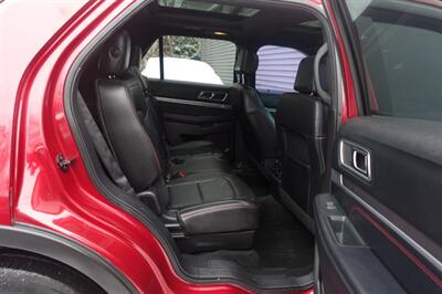 2016 Ford Explorer Sport   - Photo 17 - Newark, NJ 07104