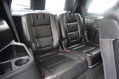 2016 Ford Explorer Sport   - Photo 19 - Newark, NJ 07104