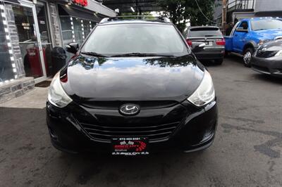 2012 Hyundai TUCSON Limited   - Photo 2 - Newark, NJ 07104