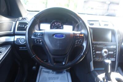 2016 Ford Explorer Sport   - Photo 13 - Newark, NJ 07104