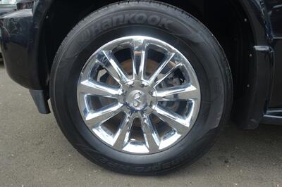 2010 INFINITI QX56 - Photo 25 - Newark, NJ 07104