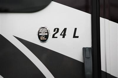 2022 Jayco Entegra Qwest 24L   - Photo 5 - Strasburg, PA 17579