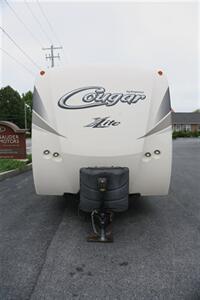 2017 Keystone Cougar X-Lite 32FBS   - Photo 2 - Strasburg, PA 17579