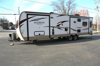 2017 Forest River Rockwood Signature 8329SS  