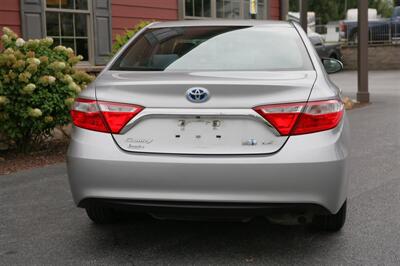 2016 Toyota Camry Hybrid LE   - Photo 6 - Strasburg, PA 17579