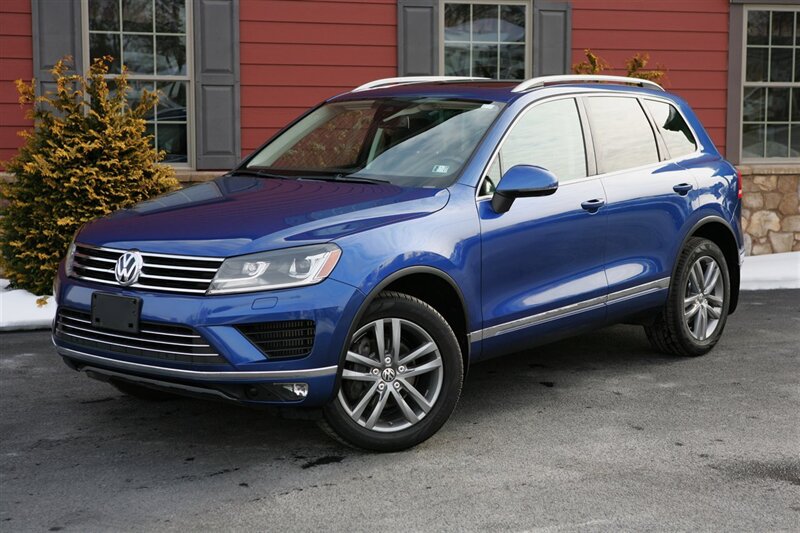 2016 Volkswagen Touareg V6 TDI Lux  