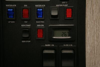 2022 Coachman Encore M355DS - Photo 43 - Strasburg, PA 17579