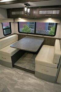 2022 Coachman Encore M355DS - Photo 34 - Strasburg, PA 17579