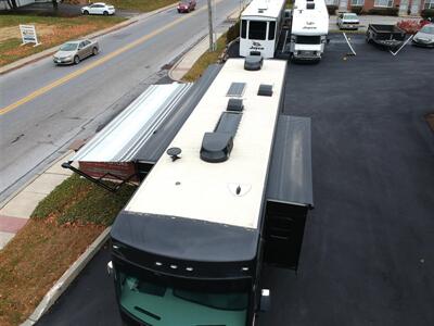 2022 Coachman Encore M355DS - Photo 9 - Strasburg, PA 17579