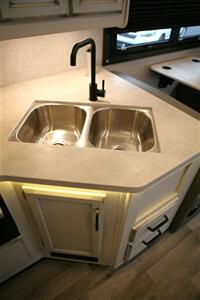 2022 Jayco Redhawk 31F   - Photo 35 - Strasburg, PA 17579