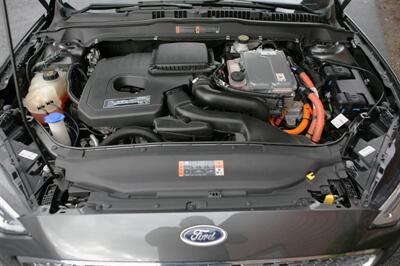 2019 Ford Fusion Hybrid Titanium   - Photo 7 - Strasburg, PA 17579