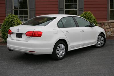 2012 Volkswagen Jetta SE PZEV   - Photo 5 - Strasburg, PA 17579