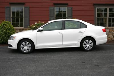 2012 Volkswagen Jetta SE PZEV   - Photo 4 - Strasburg, PA 17579