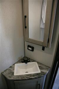 2022 Dutchmen Kodiak 248BHSL - Photo 20 - Strasburg, PA 17579