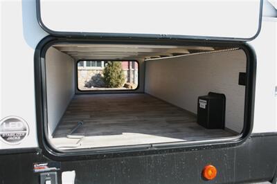 2022 Dutchmen Kodiak 248BHSL - Photo 12 - Strasburg, PA 17579