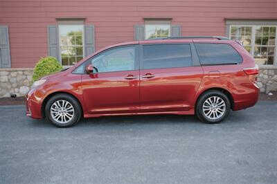 2020 Toyota Sienna XLE 8-Passenger   - Photo 4 - Strasburg, PA 17579