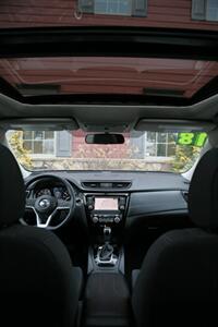 2018 Nissan Rogue SV AWD   - Photo 21 - Strasburg, PA 17579