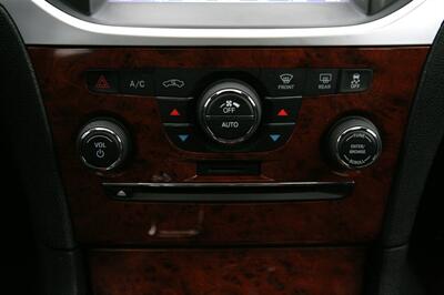 2013 Chrysler 300 Base AWD - Photo 22 - Strasburg, PA 17579