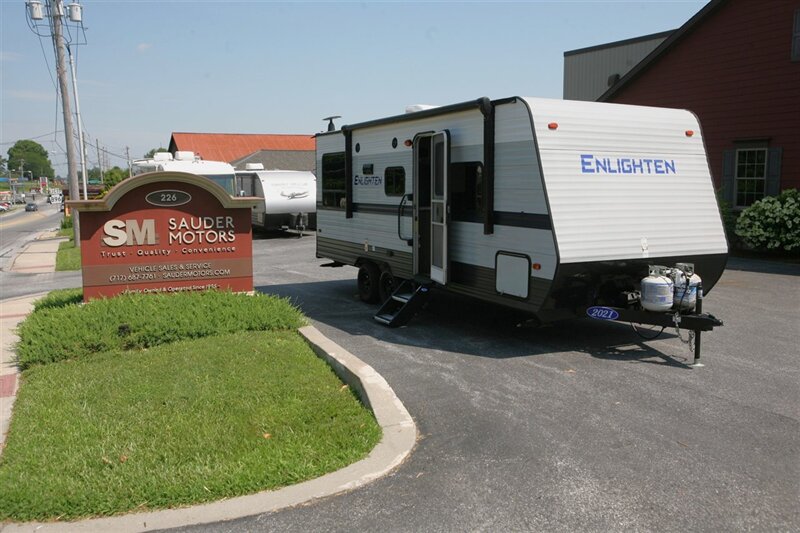 2021 Gulf Stream Enlighten 20RD  