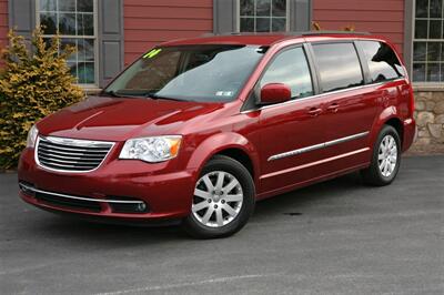 2014 Chrysler Town and Countr Touring Minivan