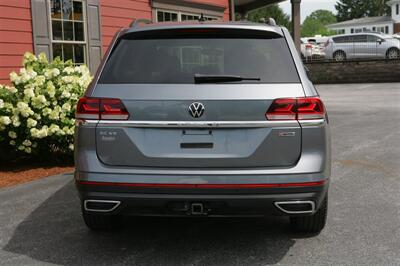 2022 Volkswagen Atlas 3.6L V6 SE w/Technology   - Photo 6 - Strasburg, PA 17579