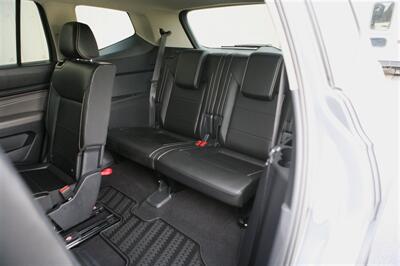 2022 Volkswagen Atlas 3.6L V6 SE w/Technology   - Photo 14 - Strasburg, PA 17579