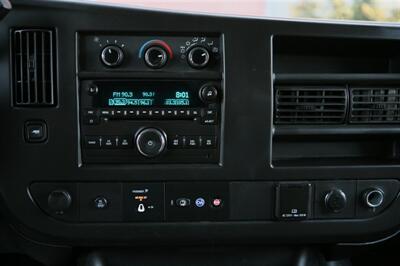 2016 Chevrolet Express LT 3500   - Photo 20 - Strasburg, PA 17579