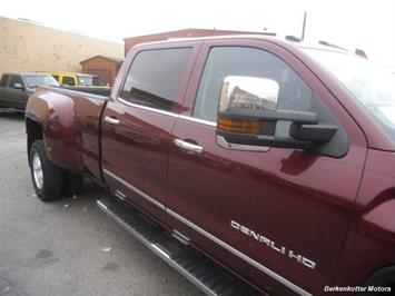 2016 GMC Sierra 3500 Denali Crew Cab Dually 4x4   - Photo 17 - Castle Rock, CO 80104