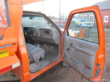 1998 GMC 3500 Regular Cab DUMP Truck 4x4   - Photo 13 - Brighton, CO 80603