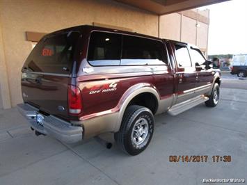 2003 Ford F-250 Super Duty Lariat Crew Cab 4x4   - Photo 3 - Brighton, CO 80603