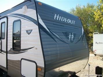 2015 Keystone 24RLSWE - Photo 9 - Castle Rock, CO 80104