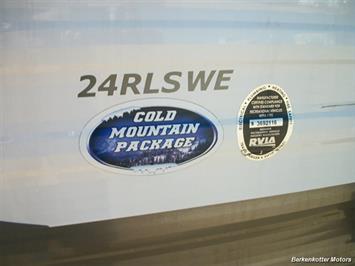 2015 Keystone 24RLSWE - Photo 6 - Castle Rock, CO 80104