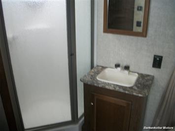 2015 Keystone 24RLSWE - Photo 20 - Castle Rock, CO 80104