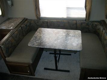 2015 Keystone 24RLSWE - Photo 12 - Castle Rock, CO 80104