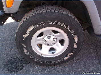 2002 Jeep Wrangler Sport   - Photo 12 - Brighton, CO 80603